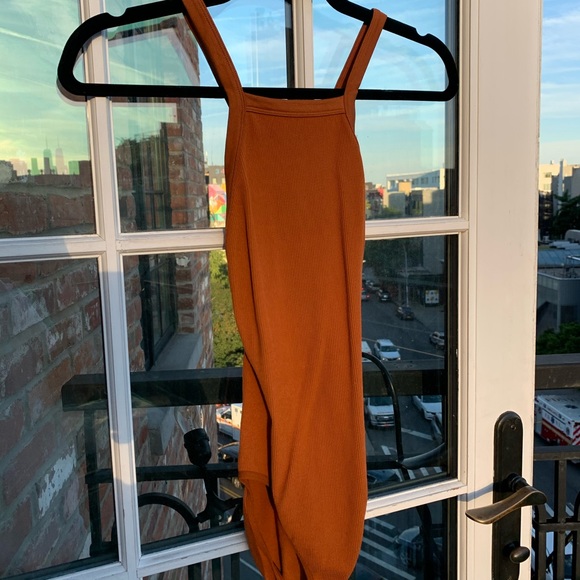 Cross Back Bodysuit - Picture 3 of 7